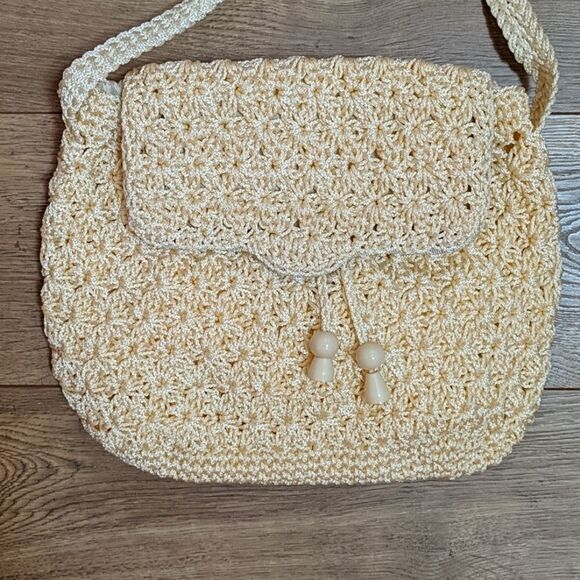Marshall & Gilster crochet crossbody bag - Picture 6 of 9